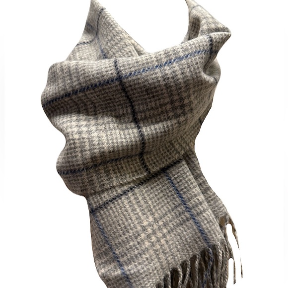 Enzo Mantovani Cashmere Soft Warm Winter Scarf